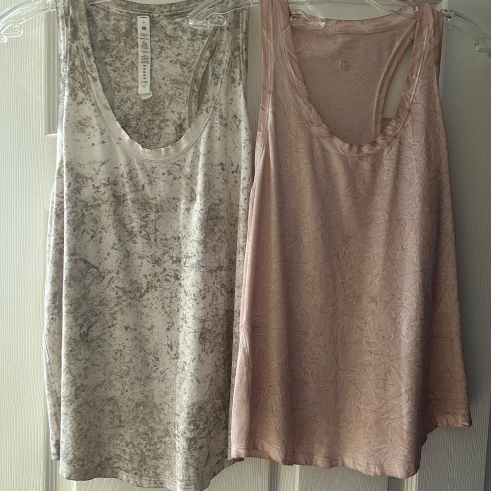 2 Lululemon tank tops. Excellent condition!
Price is for both